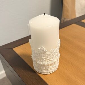 Elegant White Lace Candle